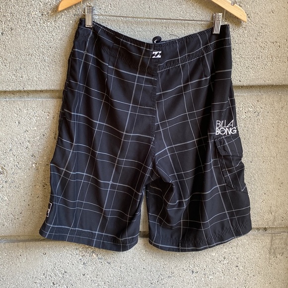 Billabong Minimalist Plaid Boardshort - Picture 4 of 10